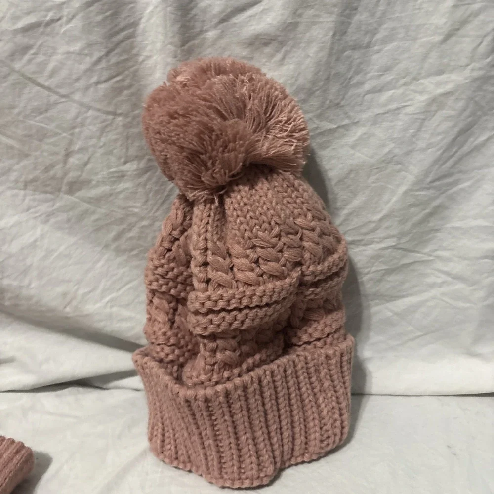 Rose Pink Hand Knit Mittens Crochet Scarf /Hat Set Universal Thread‎ NWOT